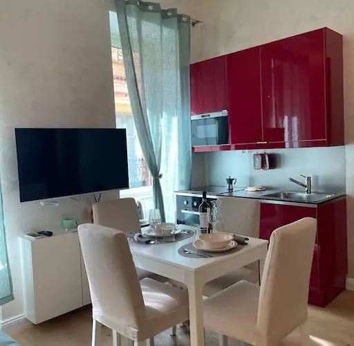 Mary St Peter Vatican Loft Apartment *